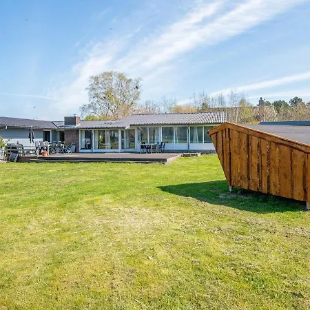 Holiday home 8 Person In *